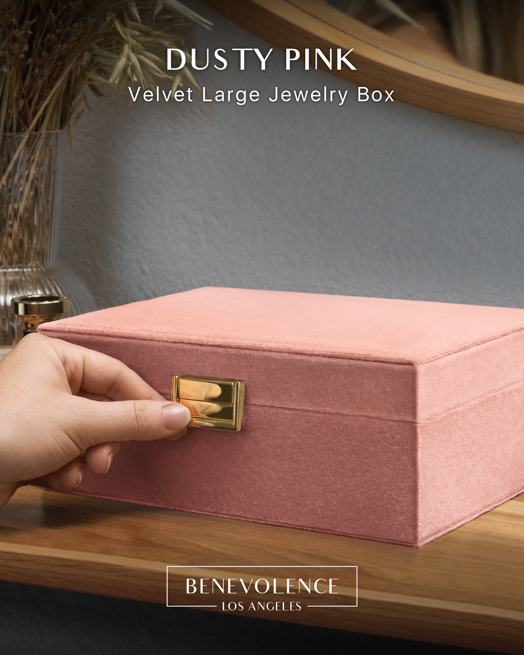 BenevolenceLA - Plush Velvet Travel Jewelry Box Organizer with Mirror –  Benevolence LA